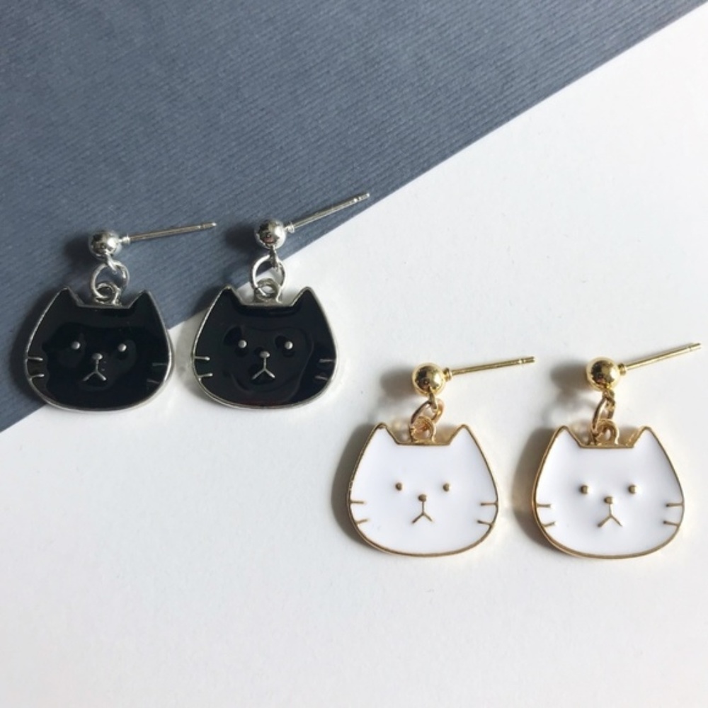 LAST ONE Snow Leopard White and Gold Tone Earrings - Picture 2 of 3